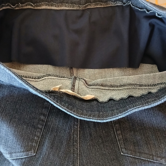 Soft Surroundings jeans capris size small petite - Picture 6 of 6